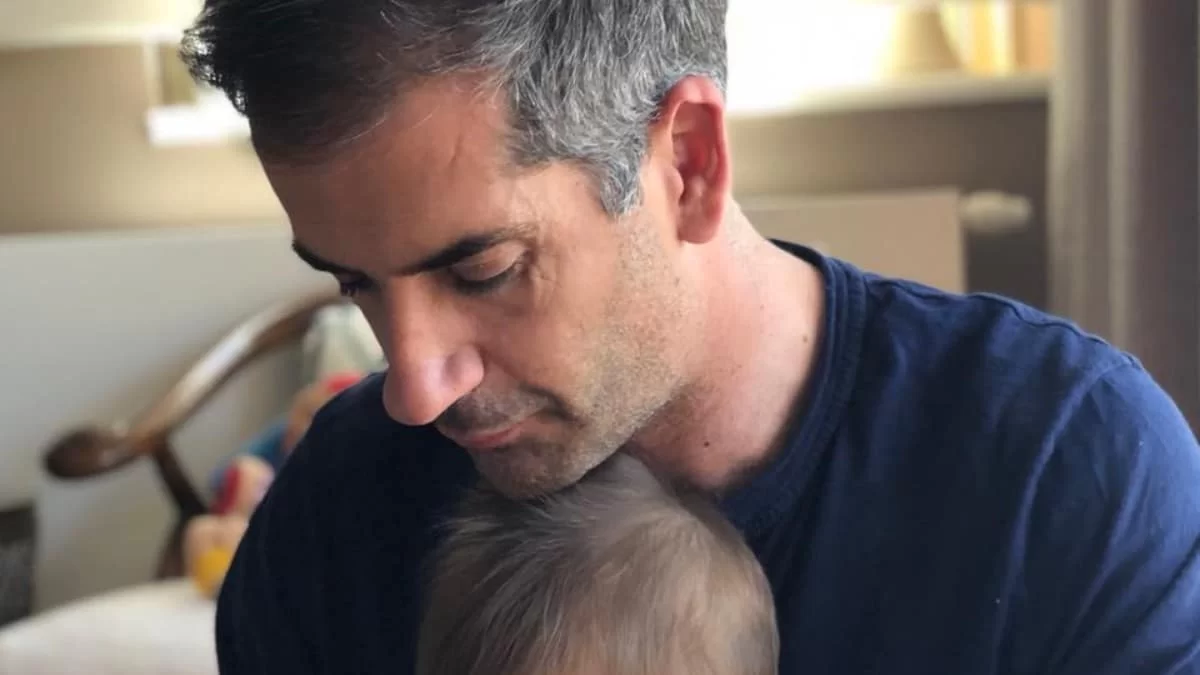 Δύσκολες ώρες για τον Κώστα Μπακογιάννη και τον γιο του - Τι συμβαίνει με την υγεία τους