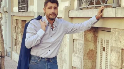 Με πισίνα και μαγική θέα - Φωτογραφίες από το νέο σπίτι του Λάμπρου Κωνσταντάρα στην Σαρωνίδα