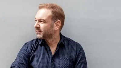 Βαρύ πένθος για τον Μάκη Πουνέντη - Έφυγε από τη ζωή συγγενικό του πρόσωπο