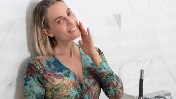 ''Ξεκινήσαμε προπόνηση...'' - To πρώτο μήνυμα της Ελεονώρας Μελέτη με αφορμή την πρεμιέρα του «Mega Καλημέρα»