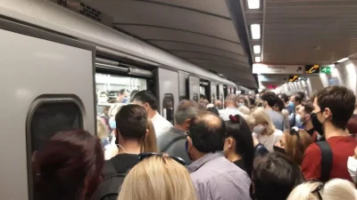 Μεγάλες αλλαγές στις μετακινήσεις - Για αυτούς θα ισχύει μειωμένο εισιτήριο στα ΜΜΜ από εδώ και στο εξής