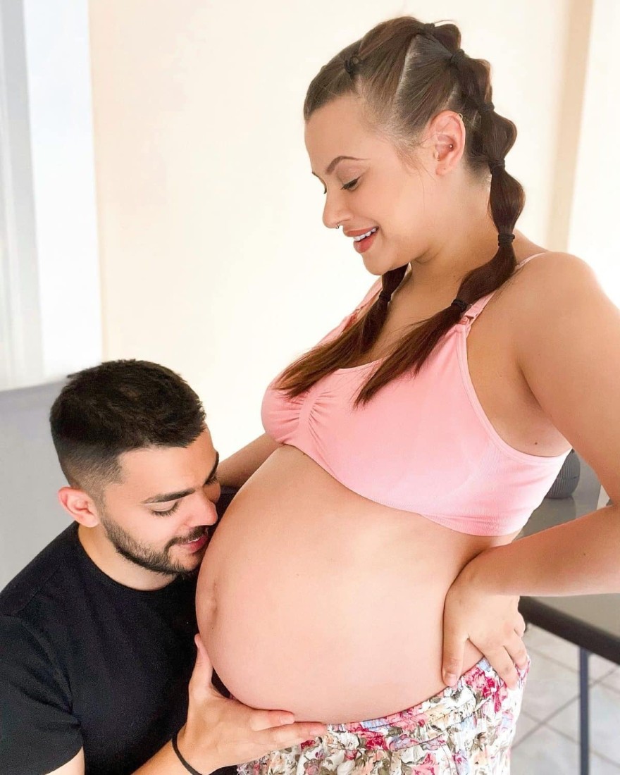 Η τελευταία ανάρτηση της Νάργες και του Σαντικάι με την κοιλίτσα της