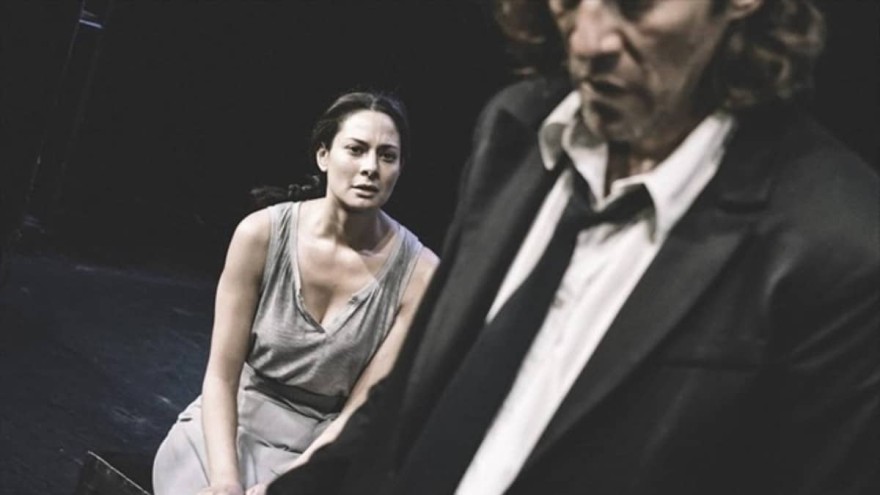 Μελαχρινή και γυναικάρα σήμερα η Ζωή από το Δεληγιάννειο Παρθεναγωγείο 