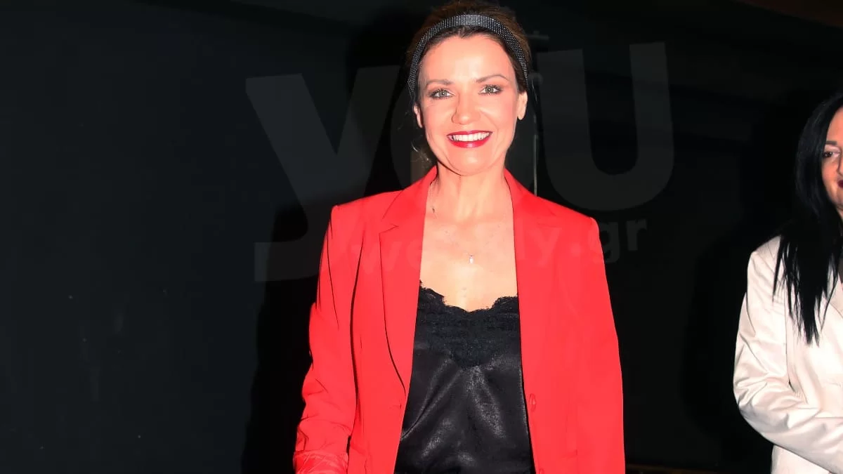 Με ροζ μαγιό και χωρίς ίχνος ρετούς πόζαρε η Παναγιώτα Βλαντή - Σούσουρο με την ανάρτησή της