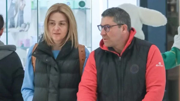 ''Ο δικός μου Σωτήρης...'' - Oι τρυφερές ευχές της Φωτοπούλου για τη γιορτή του Άκη Παυλόπουλου