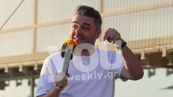 Αγκαλιασμένοι σφιχτά λίγο πριν πουν αντίο - Η τρυφερή ανάρτηση του Πέτρου Πολυχρονίδη με την γιαγιά του