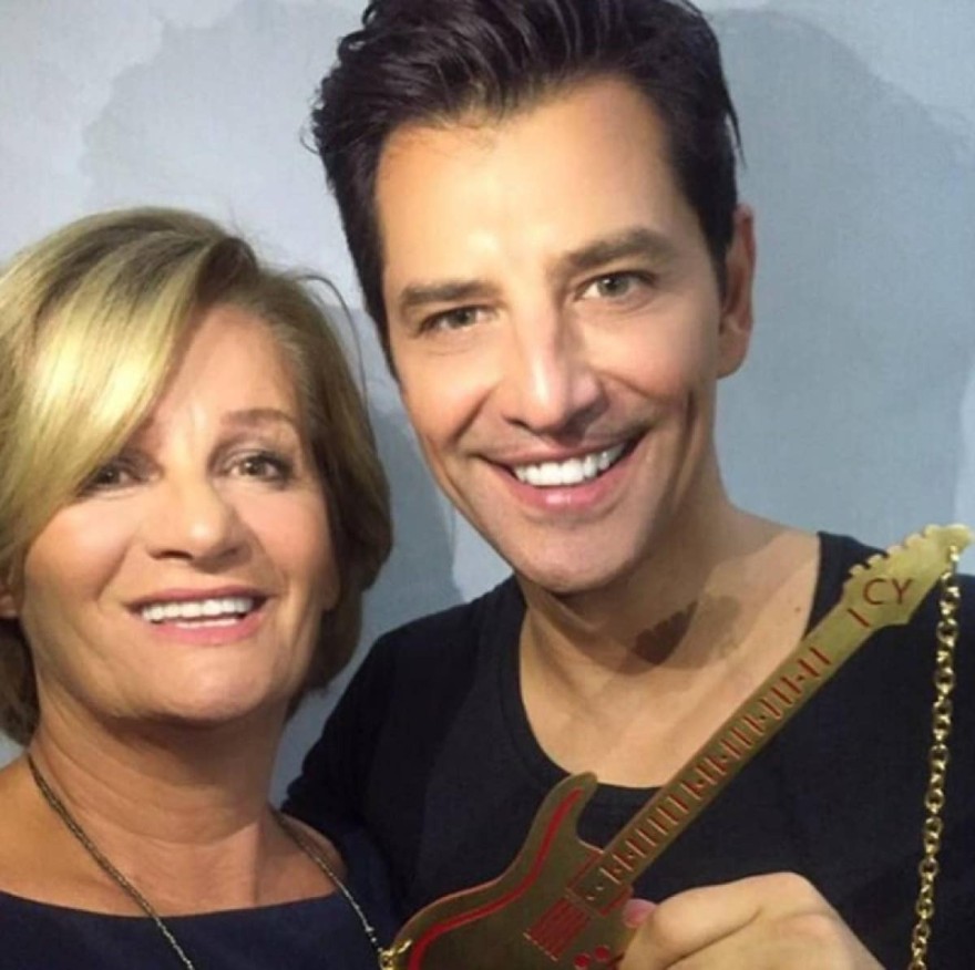 Τι δουλειά έκανε η μητέρα του Σάκη Ρουβά, Άννα Μαρία Παναρέτου