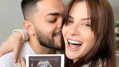 Με τις φίλες της, τον καλό της και φλοράλ φόρεμα - Οι φωτογραφίες από το πάρτυ της εγκυμονούσας Λάουρα Νάργες