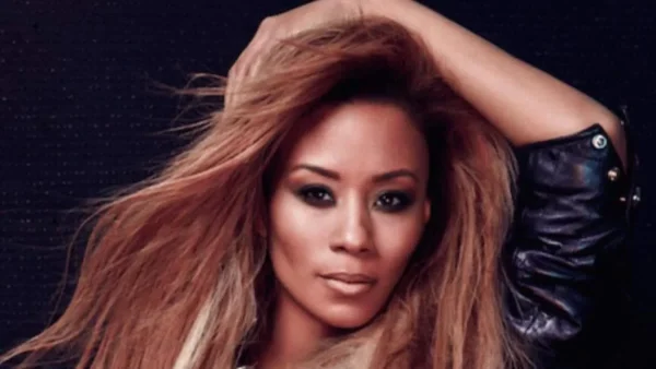 ''Στενοχωρήθηκα, δεν ήξερε αν μπορούσε να σωθεί η μήτρα μου'' - Σοκάρει η Shaya μετά τη γέννηση του γιου της