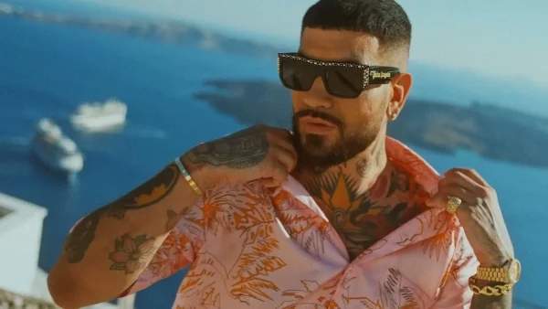 Δεν ντράπηκε ούτε στο Λούβρο - Η κίνηση του Snik που προκάλεσε αντιδράσεις μέσα στο μουσείο