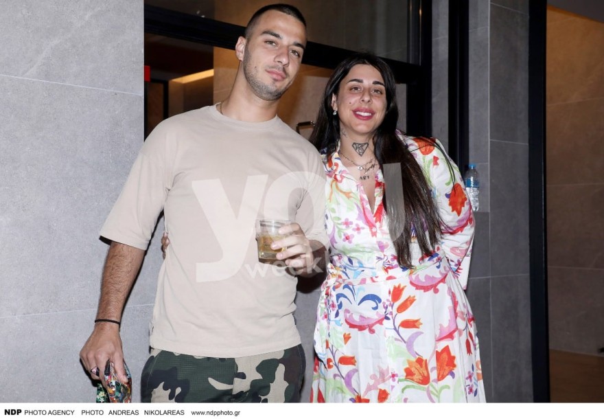 Super Κική και σύντροφος