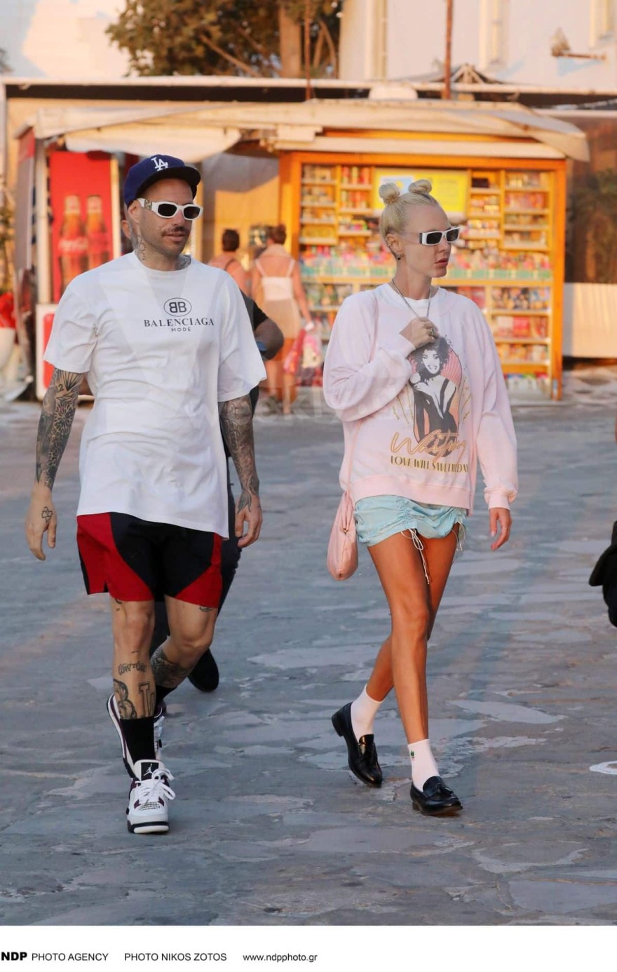 Τάμτα Πάρις Κασιδόκωστας έξοδος