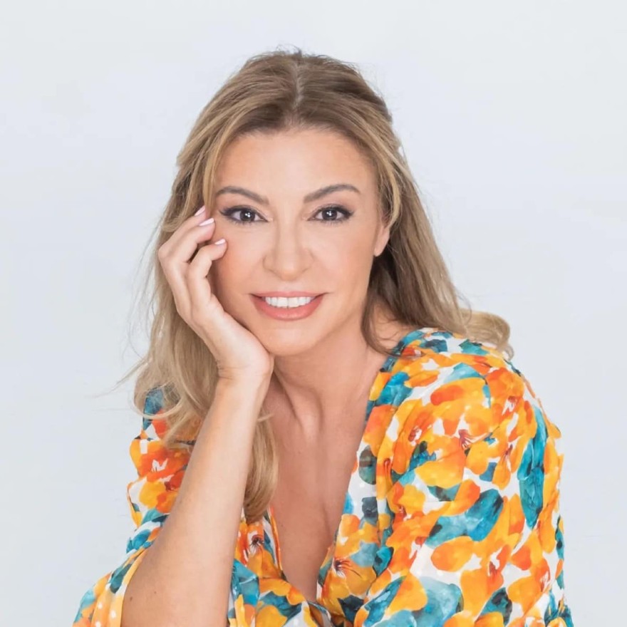 Ο Άρης Λυχναράς θα είναι ο σκηνοθέτης της εκπομπής της Ίνας Ταράντου