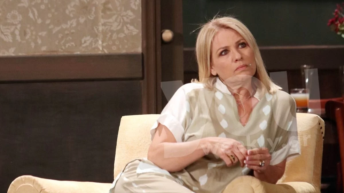 «Δεν θα δούλευα τόσο πολύ, γιατί...» - Η Μαριάννα Τουμασάτου μιλάει "ανοιχτά" για τη ζωή της ως ηθοποιός