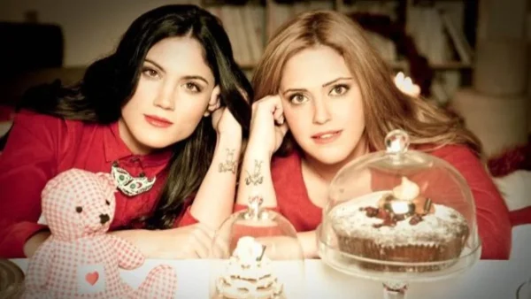 Θα γίνει θεία - Η ιδιαίτερη ευχή της δίδυμης αδερφής της Μαίρης Συνατσάκη για την εγκυμοσύνη της