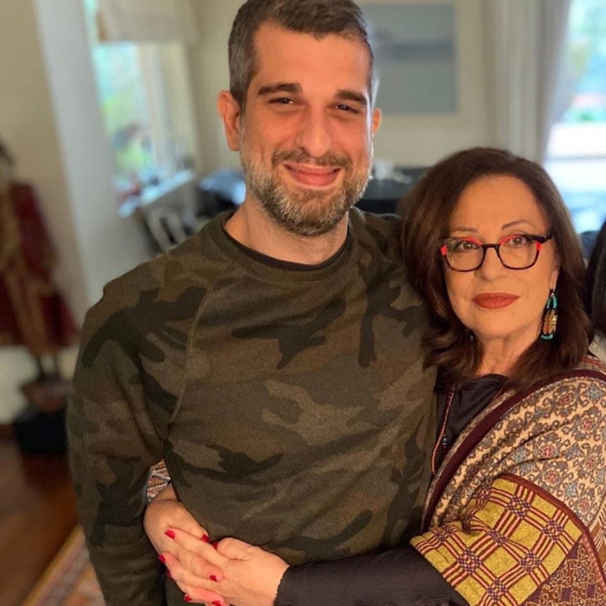 Χάρις Αλεξίου γιος