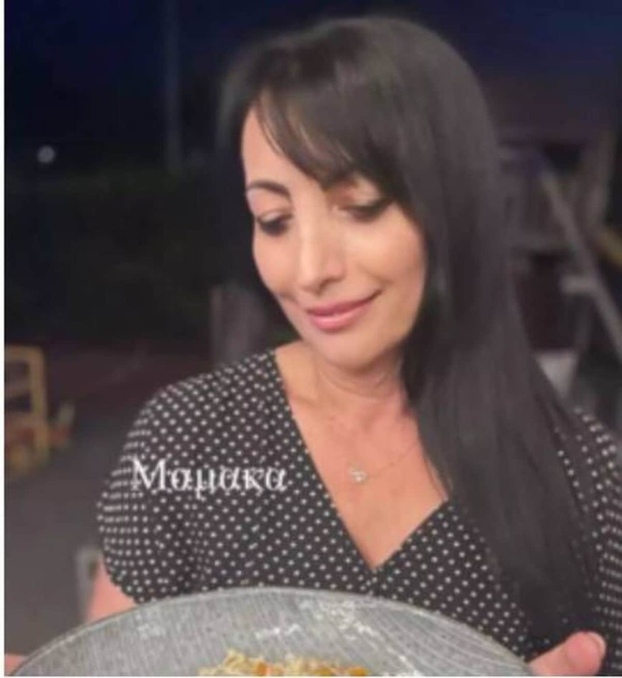 Η κούκλα μητέρα της Ολυμπίας Χοψονίδου