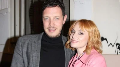 Έχει prive μπαρ, alternative διακοσμητικά και υπέροχη κουζίνα - Το σπίτι Ζουγανέλη και Δημητρίου στη Μαβίλης