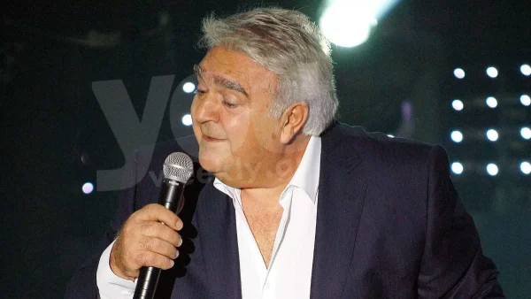 Ολόιδιος ο Πασχάλης Τερζής: Γοητευτικός και με καταγάλανα μάτια ο άγνωστος γιος του, Γιώργος