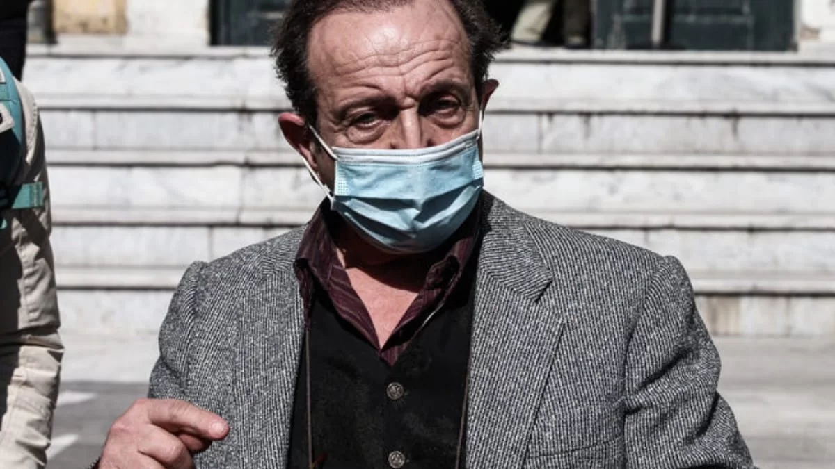 "Μου είπε να πάρω μια κοπέλα και να..." - Τα έβγαλε όλα στην φόρα ο Μπιμπίλας για τον Φιλιππίδη στην κατάθεσή του