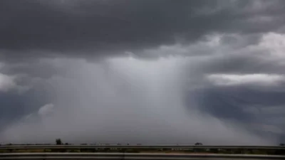 Καιρός (7/9): Γενικά αίθριος με τοπικές βροχές και νεφώσεις - Πού θα είναι πιο έντονα τα φαινόμενα