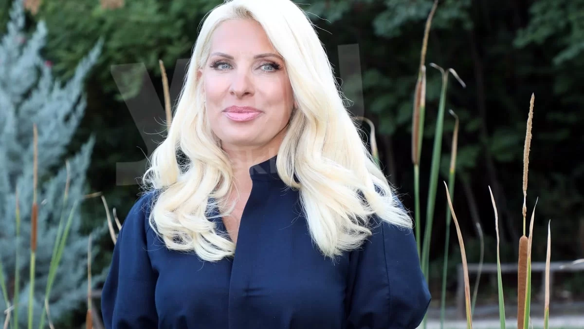 Γκριζομάλλης και ίδιος ο Θοδωρής - Φωτογραφίες του πατριού της Ελένης Μενεγάκη, Στέλιου Μισόκαλου