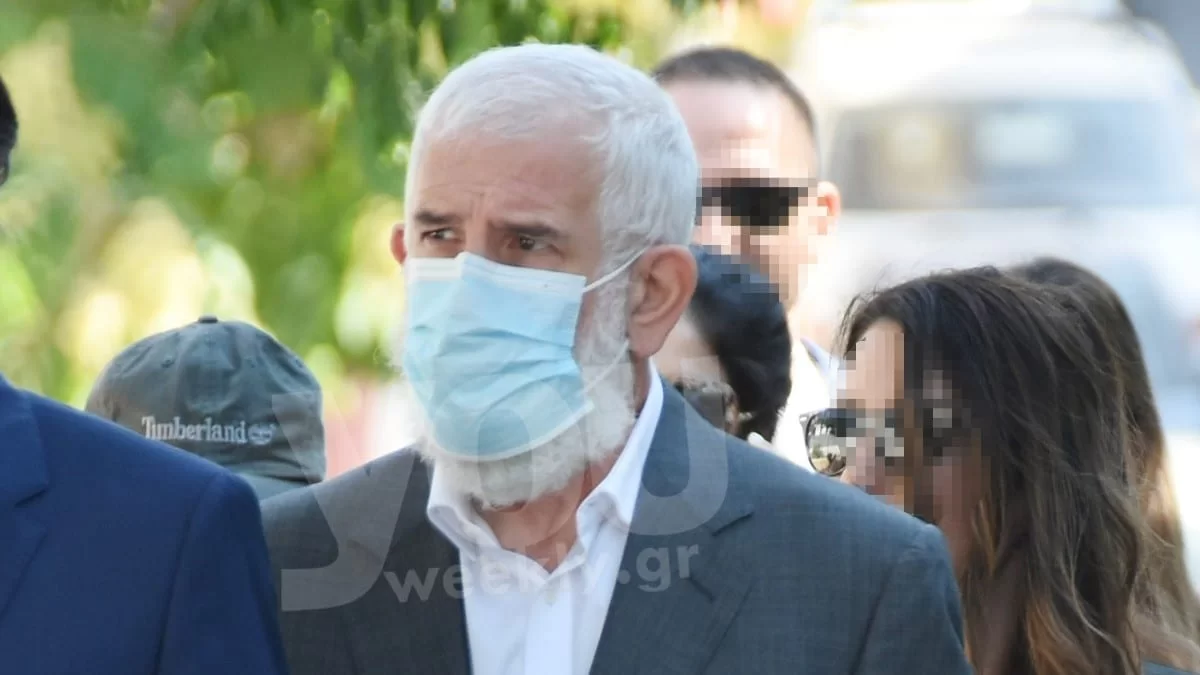 Πέτρος Φιλιππίδης: Έξαλλος ο ηθοποιός για μαρτυρία που τον "καίει" - Συνεχίζεται σήμερα (2/9) η δίκη