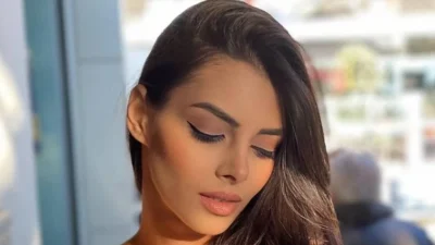 «Έρχεται σύντομα...»: Με λευκά εσώρουχα και πέρλες - Η Άννα Μπεζάν με φουσκωμένη κοιλίτσα στον 9ο μήνα της εγκυμοσύνης