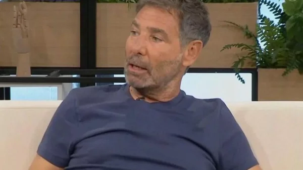 «Ένα παιδί αγράμματο από την πλατεία Ναυαρίνου!» - Απασφάλισε ο Θοδωρής Αθερίδης