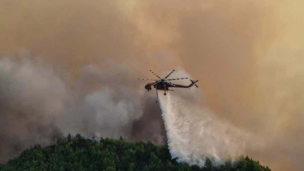 Φωτιά τώρα στην Θάσο