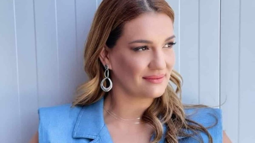 Σε νέα μονοπάτια η Ελίνα Παπίλα