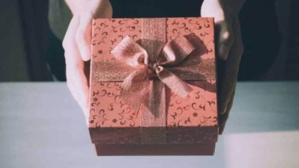 Εορτολόγιο: Ποιοι γιορτάζουν σήμερα, Παρασκευή 9 Σεπτεμβρίου