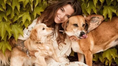 "Για τα υπόλοιπα αδιαφορούμε..." - Το ξέσπασμα της Εριέττας Κούρκουλου για την κακοποίηση γαϊδουριού στη Ζίτσα