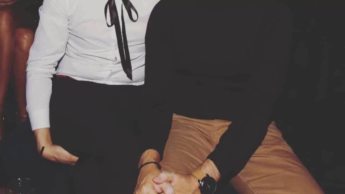 Πασίγνωστος Έλληνας δημοσιογράφος παντρεύτηκε με τον σύντροφό του - Η τρυφερή ανάρτηση στο Instagram