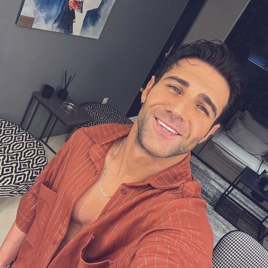 Πέτρος Ιακωβίδης σαλόνι