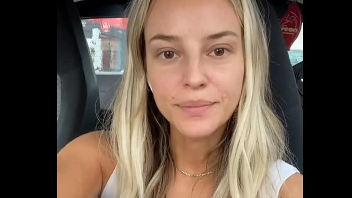 Με κενό και θλιμμένο βλέμμα - Τα πρώτα λόγια της Ιλένιας Ουίλιαμς 12 μέρες μετά το χαμό του μπαμπά της