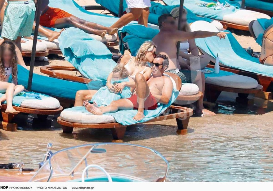 Καγιά Κρασσάς Μύκονος περιοδικό YOU