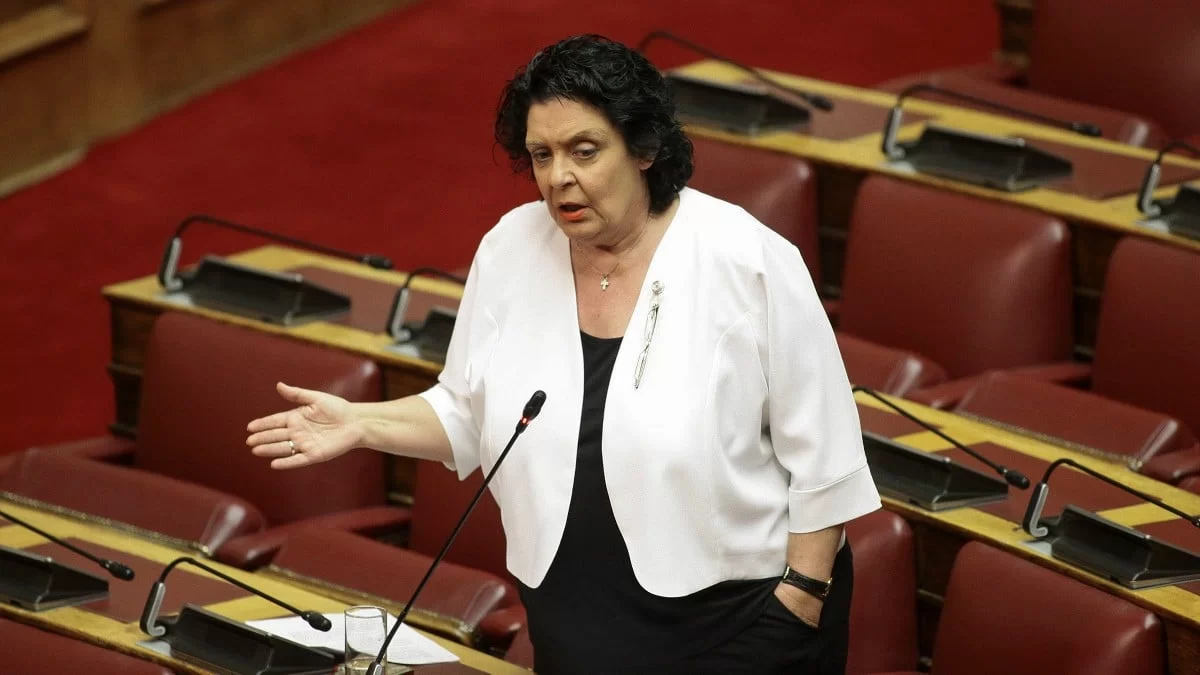 Στιγμές τρόμου για τη Λιάνα Κανέλλη - Ήταν μέσα στο αυτοκίνητό της όταν...