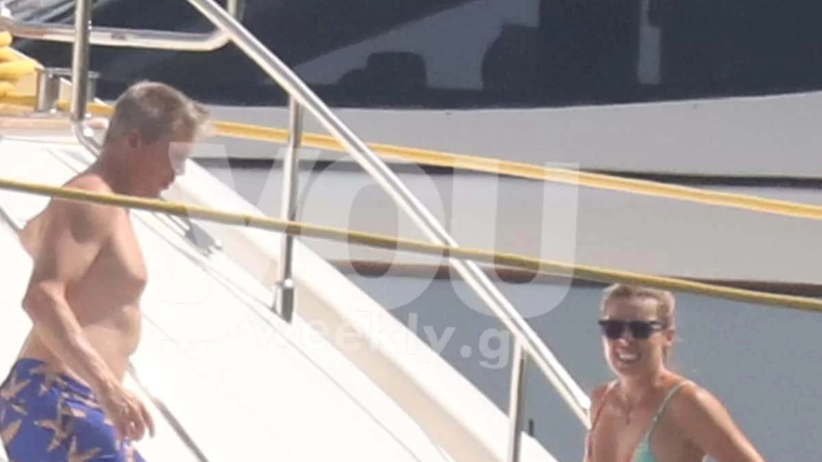 Πατίτσας - Χρουσαλά συνεχίζουν τις διακοπές τους! Φωτογραφίες με τα μαγιό τους πάνω στο χλιδάτο γιοτ τους