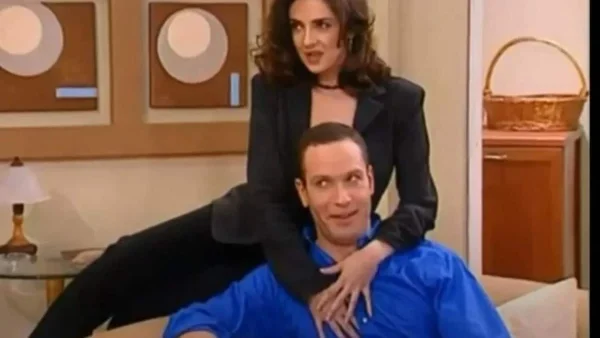 Λίγοι το γνωρίζουν - Με ηθοποιό από τη σειρά «Κωνσταντίνου και Ελένης» απέκτησε παιδί ο "Μάνθος Φουστάνος"