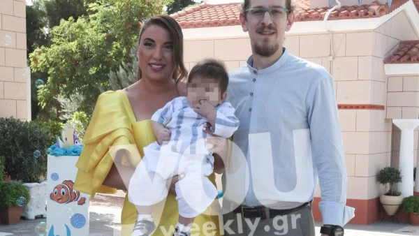 Βάφτισαν τον γιο τους Μελίνα Μακρή και Φράνκι Λουβάρης - Αποκλειστικές φωτογραφίες από το μυστήριο