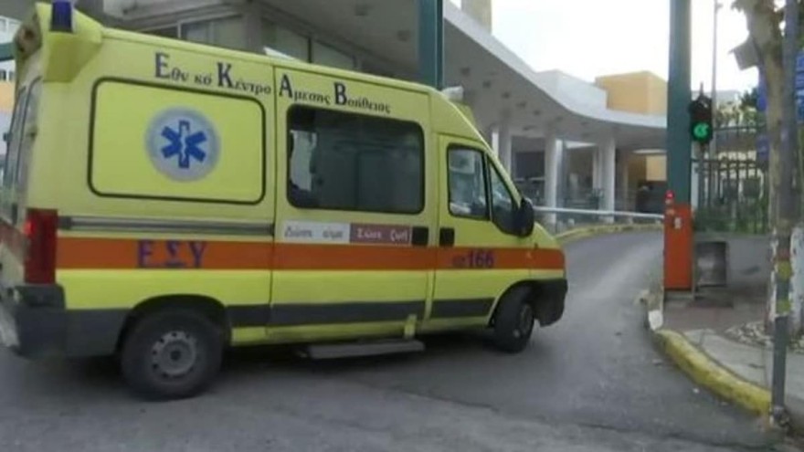 Περιέλουσαν γυναίκα με βενζίνη