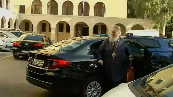 Προσπαθεί να τα "μαζέψει" τώρα - Η δημόσια συγγνώμη του Μητροπολίτη Δωδώνης Χρυσόστομου μετά το σάλο που προκλήθηκε