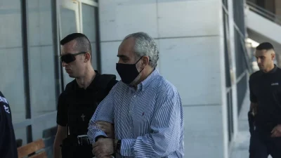 Eξελίξεις με τη δίκη του «ψευτογιατρού» - Ο εισαγγελέας τον έκρινε ένοχο για 6 ανθρωποκτονίες