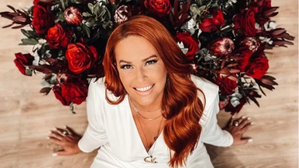 "Έλιωσε" η Σίσσυ Χρηστίδου στα παρασκήνια της εκπομπής της - Η τρυφερή φωτογραφία με την βαφτισιμιά της Ada