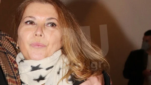 Δεν μοιάζουν σχεδόν καθόλου - Αυτός είναι ο αδερφός της Σοφίας Αλιμπέρτη, Κώστας