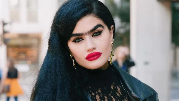 Τα 3 πιο στιλάτα και το 1 κακό look της Σοφίας Χατζηπαντελή στην πρεμιέρα του GNTM