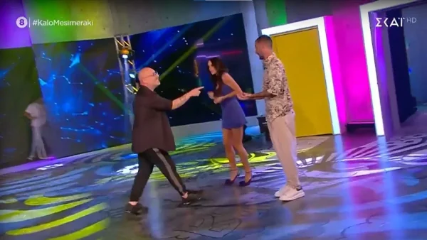 Ο Άρης Σοϊλέδης και η Μαρία Αντωνά "μπούκαραν" στο Καλό Μεσημεράκι με το προσκλητήριο γάμου τους