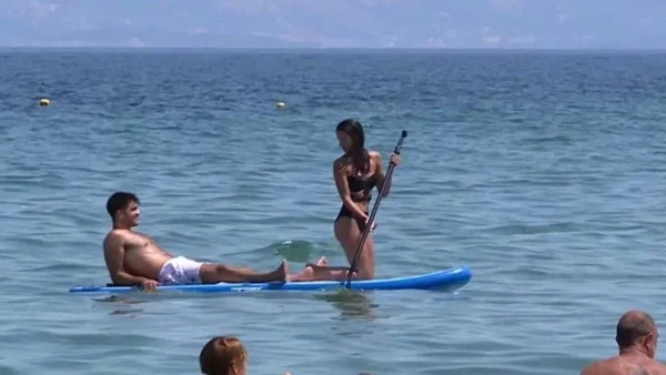 Καιρός (9/9): Θα πάρουν "φωτιά" τα κλιματιστικά - Μεγάλη άνοδος της θερμοκρασίας και σκόνη