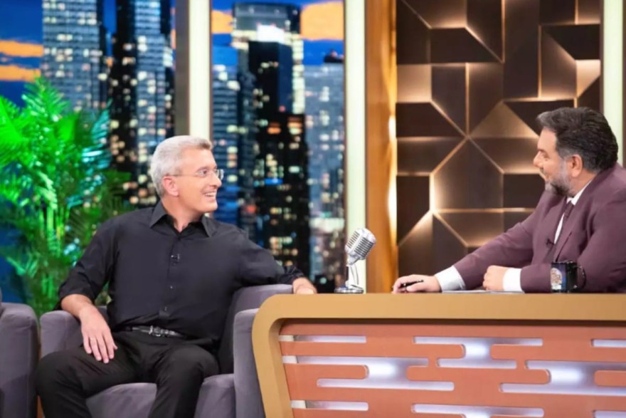 Οι καλεσμένοι του Γρηγόρη Αρναούτογλου στο The 2night show